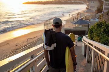 Surfing/boogie boarding