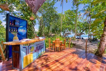 Beach bar
