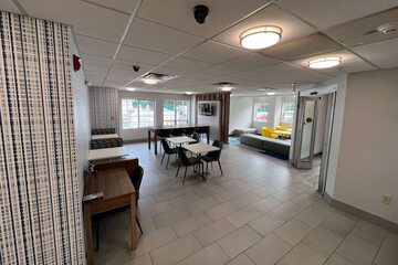 Microtel Inn & Suites by Wyndham Charlotte / Northlake