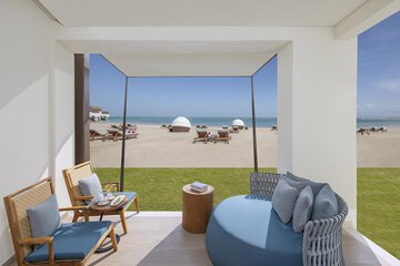 Beach/ocean view
