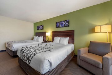 Room 21 of 27