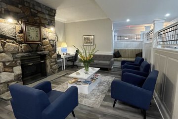 Hotel Interior 21 of 79