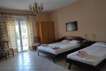 Photo 44