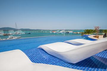Rooftop pool
