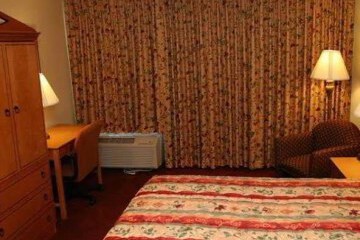 Ramada Inn Atlanta Airport South 6