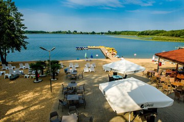 Beach bar