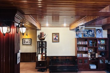 Children's play area - indoor