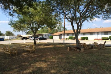 Property Grounds 10 of 11