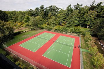 Tennis court