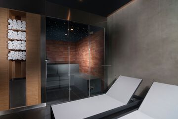 Steam room