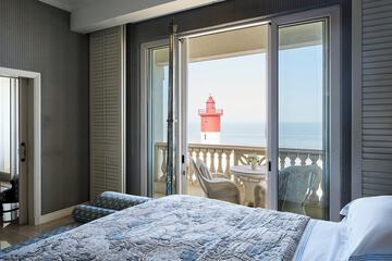 Beach/ocean view