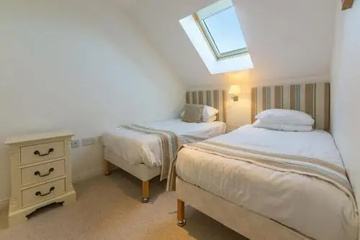 guest_rooms