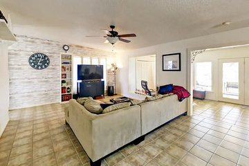 guest_rooms