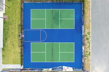 Sport court