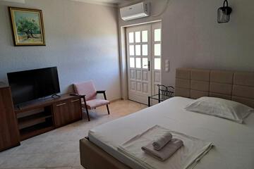 Photo 51