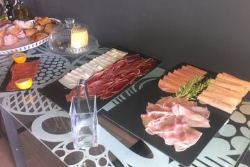 Breakfast buffet
