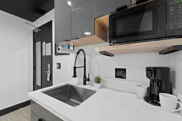 Private kitchenette