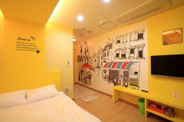 Guestroom