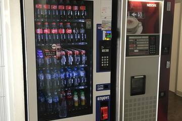 Vending machine