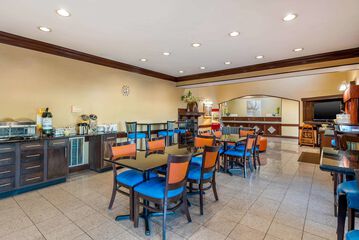 Breakfast/Coffee Service 46 of 56