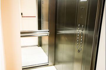 Elevator