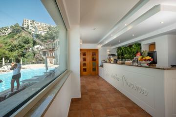 Poolside bar