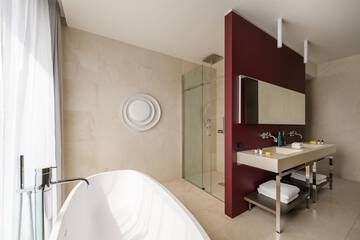 Bathroom shower