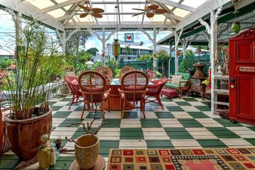 Hale Kawehi Guesthouse in Quaint Downtown Hilo Hawaii (6949613)