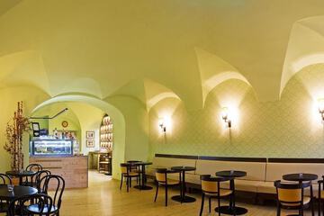 Cafe