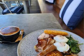 Breakfast meal