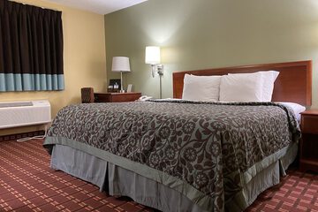 Room 20 of 37