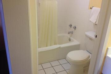 Budget Inn Express
