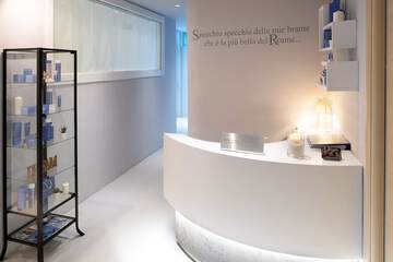 Spa reception