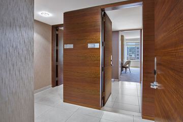 Room 30 of 91