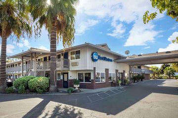 Best Western Shadow Inn