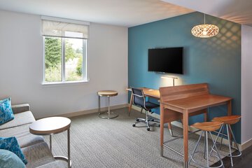 Room 18 of 49