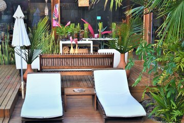 Sundeck