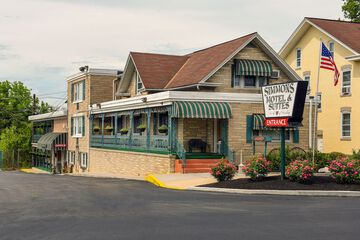 Simmons Motel