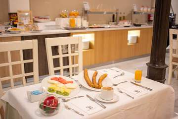 Breakfast area