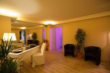 Spa reception