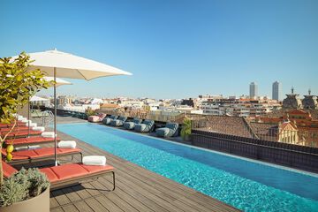 Rooftop pool