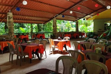 Food court