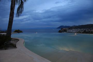 Rooftop pool