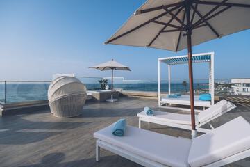 Sundeck