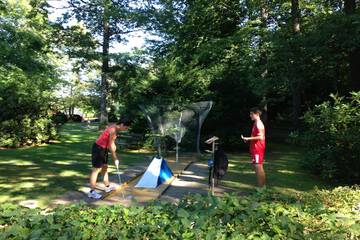 Mini-golf