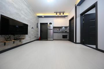 Photo 32