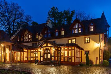 Front of property - evening/night