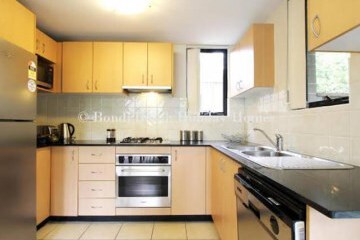  Bondi Beach Garden Apartment 2