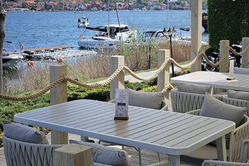 Sundeck