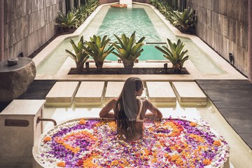 Private pool
